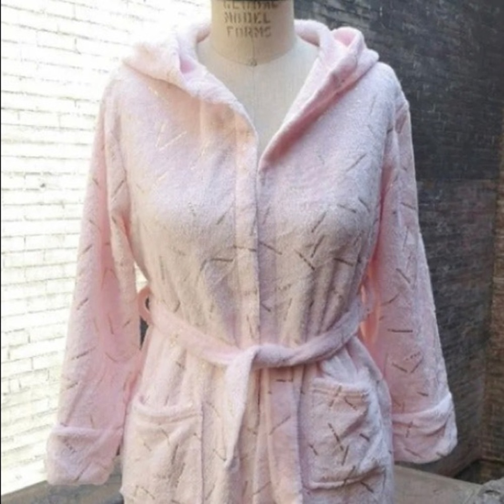 Sale Must Go!! DKNY Girls Velour Soft Bathrobe